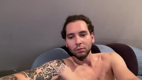 Snapshot of quriff chatting on October 19, 2025, 2:18 pm quriff online show from October 19, 2025, 2:18 pm