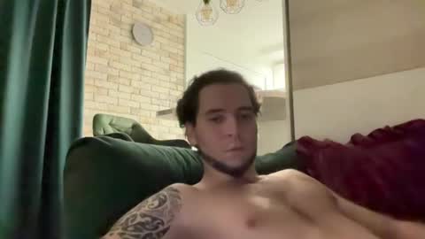 Snapshot of quriff chatting on November 2, 2025, 4:20 pm quriff online show from November 2, 2025, 4:20 pm