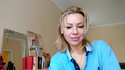 qurli24 online show from February 26, 2025, 2:14 pm