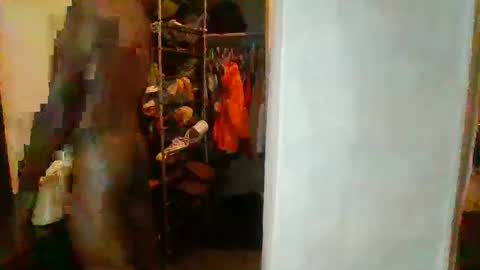 quuwavvy online show from October 12, 2025, 12:53 am