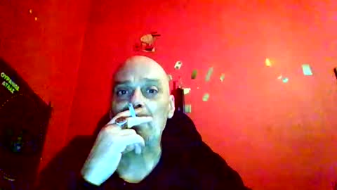 qwertyuiop22348015 online show from April 2, 2026, 6:27 pm