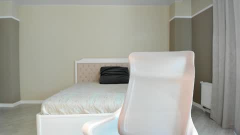 Snapshot of qwoopa chatting on September 10, 2025, 8:36 am Leya online show from September 10, 2025, 8:36 am