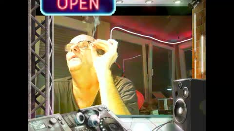 dj mike online show from January 13, 2025, 10:35 pm
