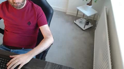 Rare online show from November 21, 2025, 11:20 am