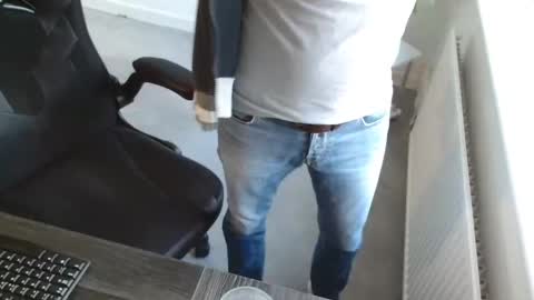 Rare online show from November 23, 2025, 10:59 am