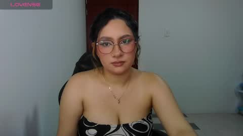 Snapshot of racchell_g22 chatting on April 22, 2026, 3:53 am Racchell g22 online show from April 22, 2026, 3:53 am