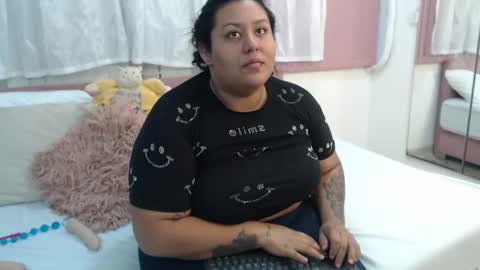 Snapshot of racheel_smith chatting on September 10, 2025, 10:48 am rachel online show from September 10, 2025, 10:48 am