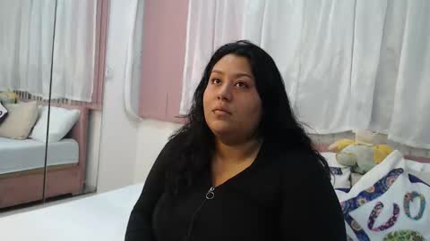 Snapshot of racheel_smith chatting on October 2, 2025, 11:06 am rachel online show from October 2, 2025, 11:06 am
