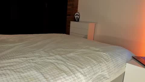 Sherryl online show from October 26, 2025, 6:25 pm