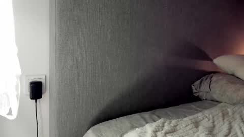 Sherryl online show from November 4, 2025, 9:14 pm