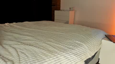 Sherryl online show from April 1, 2026, 6:38 pm