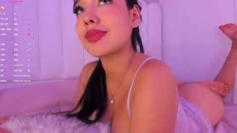Snapshot of rachel_ross07 chatting on April 27, 2026, 7:45 pm Mariana online show from April 27, 2026, 7:45 pm