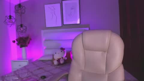 Snapshot of rachel_ross07 chatting on June 19, 2026, 7:39 pm Mariana online show from June 19, 2026, 7:39 pm