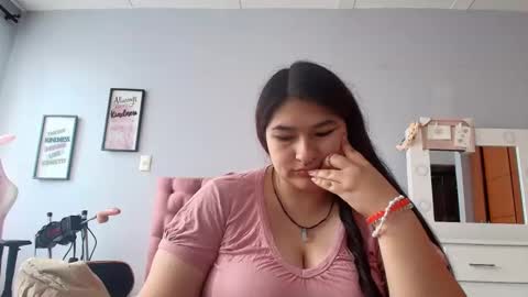 radiantgoddes online show from February 3, 2025, 1:51 pm