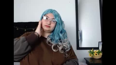 radiantgoddes online show from January 8, 2026, 3:36 pm