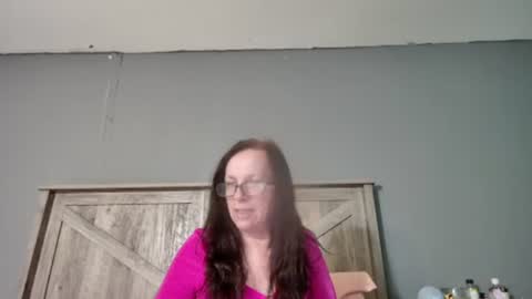 Snapshot of radiantpeachgoddess chatting on February 24, 2025, 3:55 am Radiant Peach Goddess online show from February 24, 2025, 3:55 am