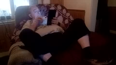 Snapshot of radiomantim chatting on February 15, 2026, 5:09 pm Radioman for fun online show from February 15, 2026, 5:09 pm