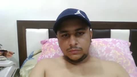 Snapshot of rahuldave007 chatting on December 8, 2024, 10:19 am Dave online show from December 8, 2024, 10:19 am