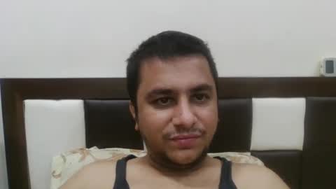 Snapshot of rahuldave007 chatting on February 17, 2025, 12:16 pm Dave online show from February 17, 2025, 12:16 pm