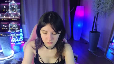 Snapshot of raiden_maid chatting on December 11, 2024, 4:18 am Betty online show from December 11, 2024, 4:18 am