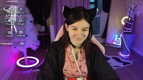 Snapshot of raiden_maid chatting on January 8, 2025, 4:23 am Betty online show from January 8, 2025, 4:23 am