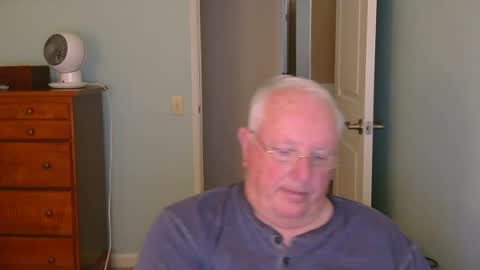 Snapshot of raiderman215 chatting on July 20, 2026, 4:20 pm raiderman215 online show from July 20, 2026, 4:20 pm