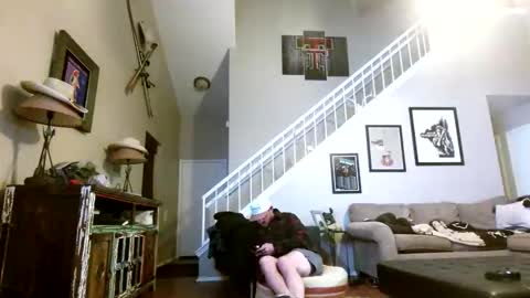 raiderred69 online show from November 10, 2025, 4:00 am