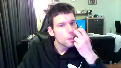 Snapshot of raimondo32 chatting on February 2, 2026, 5:44 pm Raimondo te Paste online show from February 2, 2026, 5:44 pm