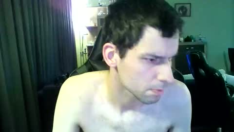 Snapshot of raimondo32 chatting on February 9, 2026, 6:45 pm Raimondo te Paste online show from February 9, 2026, 6:45 pm