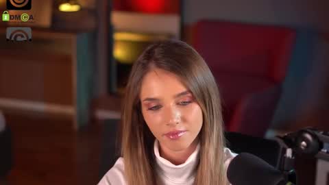 Snapshot of raisadoll chatting on October 4, 2025, 6:28 pm Raisa online show from October 4, 2025, 6:28 pm