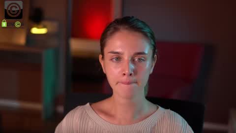 Snapshot of raisadoll chatting on November 17, 2025, 7:52 pm Raisa online show from November 17, 2025, 7:52 pm