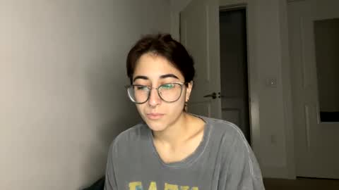 Ray Ray online show from December 7, 2024, 3:04 am