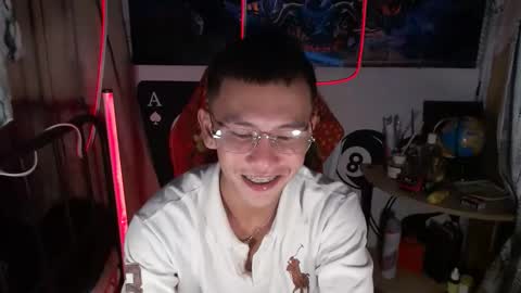 ralfhuge24 online show from February 18, 2026, 10:06 pm