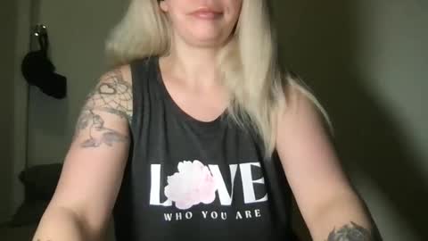 Snapshot of randiigirl69 chatting on February 24, 2025, 10:15 am Randii online show from February 24, 2025, 10:15 am