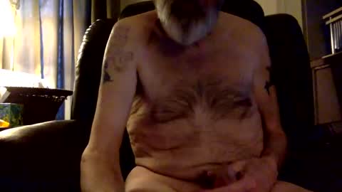 Snapshot of rando56 chatting on February 17, 2025, 12:48 pm Randy online show from February 17, 2025, 12:48 pm