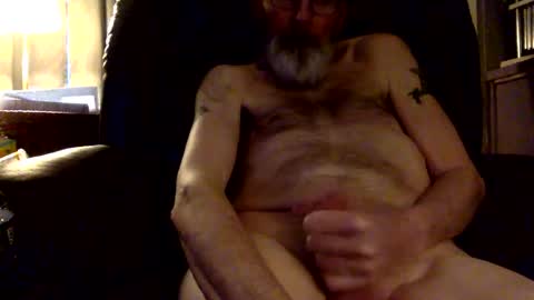 Snapshot of rando56 chatting on March 1, 2025, 12:23 pm Randy online show from March 1, 2025, 12:23 pm