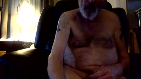 Snapshot of rando56 chatting on November 17, 2025, 4:13 pm Randy online show from November 17, 2025, 4:13 pm