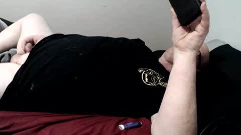 Snapshot of randomlybecause chatting on April 12, 2026, 8:58 pm randomlybecause online show from April 12, 2026, 8:58 pm