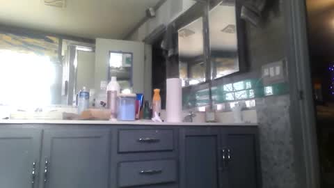 Randy8inbater online show from February 11, 2026, 7:30 pm