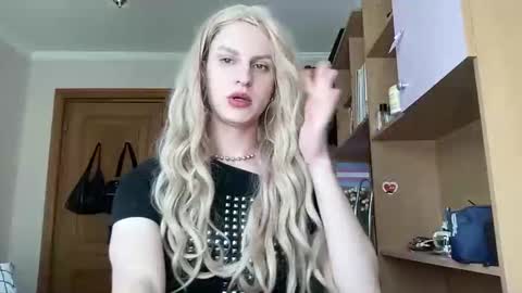 Ranya online show from April 17, 2026, 11:24 am