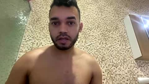 raphael246989 online show from December 6, 2024, 12:02 am