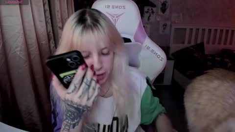 Snapshot of rapunzel_cute chatting on November 1, 2025, 9:50 pm Rapunzel online show from November 1, 2025, 9:50 pm