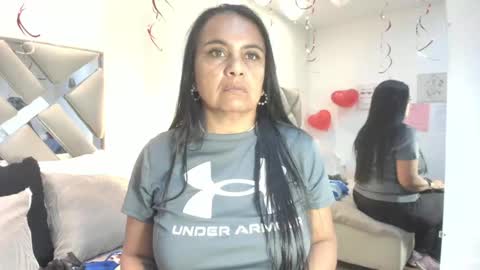 Snapshot of raquel_moore chatting on February 17, 2026, 1:29 pm Raquel Moore online show from February 17, 2026, 1:29 pm