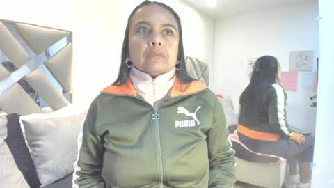 Snapshot of raquel_moore chatting on February 27, 2026, 12:16 pm Raquel Moore online show from February 27, 2026, 12:16 pm