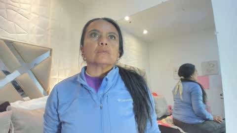 Snapshot of raquel_moore chatting on March 17, 2026, 12:41 pm Raquel Moore online show from March 17, 2026, 12:41 pm