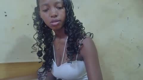 Snapshot of rasoanirinaa chatting on May 13, 2026, 8:55 am rasoanirinaa online show from May 13, 2026, 8:55 am