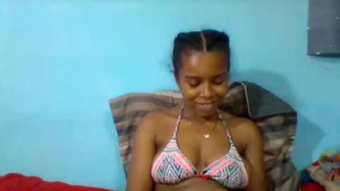 Snapshot of rasoelysca chatting on January 5, 2026, 6:33 pm rasoelysca online show from January 5, 2026, 6:33 pm