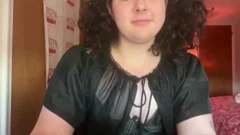 Snapshot of raspberrytommy chatting on April 7, 2026, 5:57 pm Tommy online show from April 7, 2026, 5:57 pm