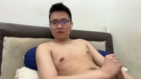 randomnaut online show from January 21, 2025, 12:50 pm