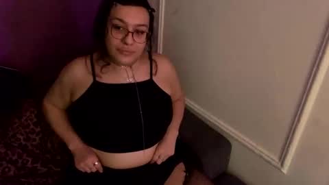 Snapshot of rattlesnakebitch chatting on November 4, 2025, 11:59 pm Rattlesnake Bitch 666 online show from November 4, 2025, 11:59 pm